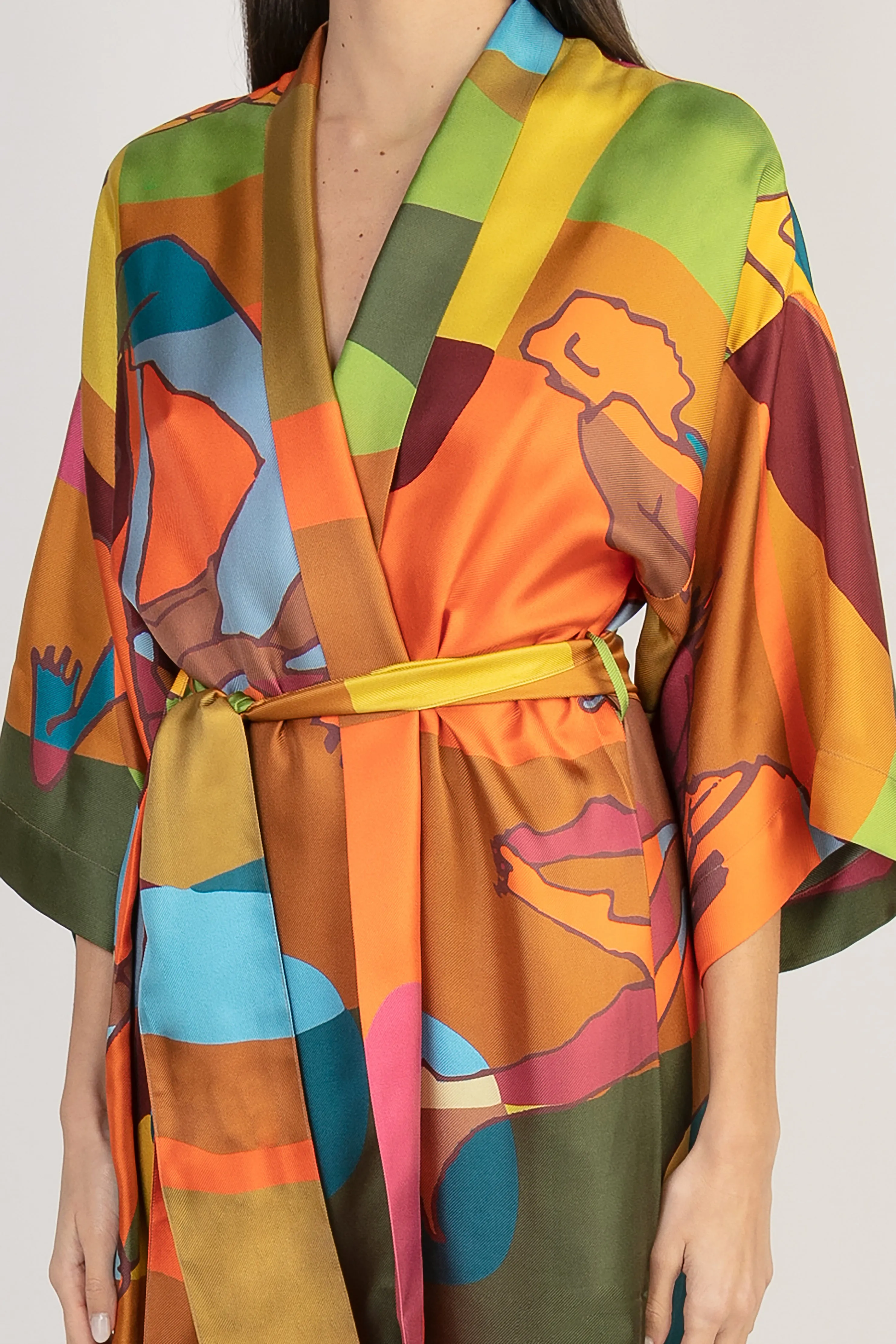 AMORE KIMONO