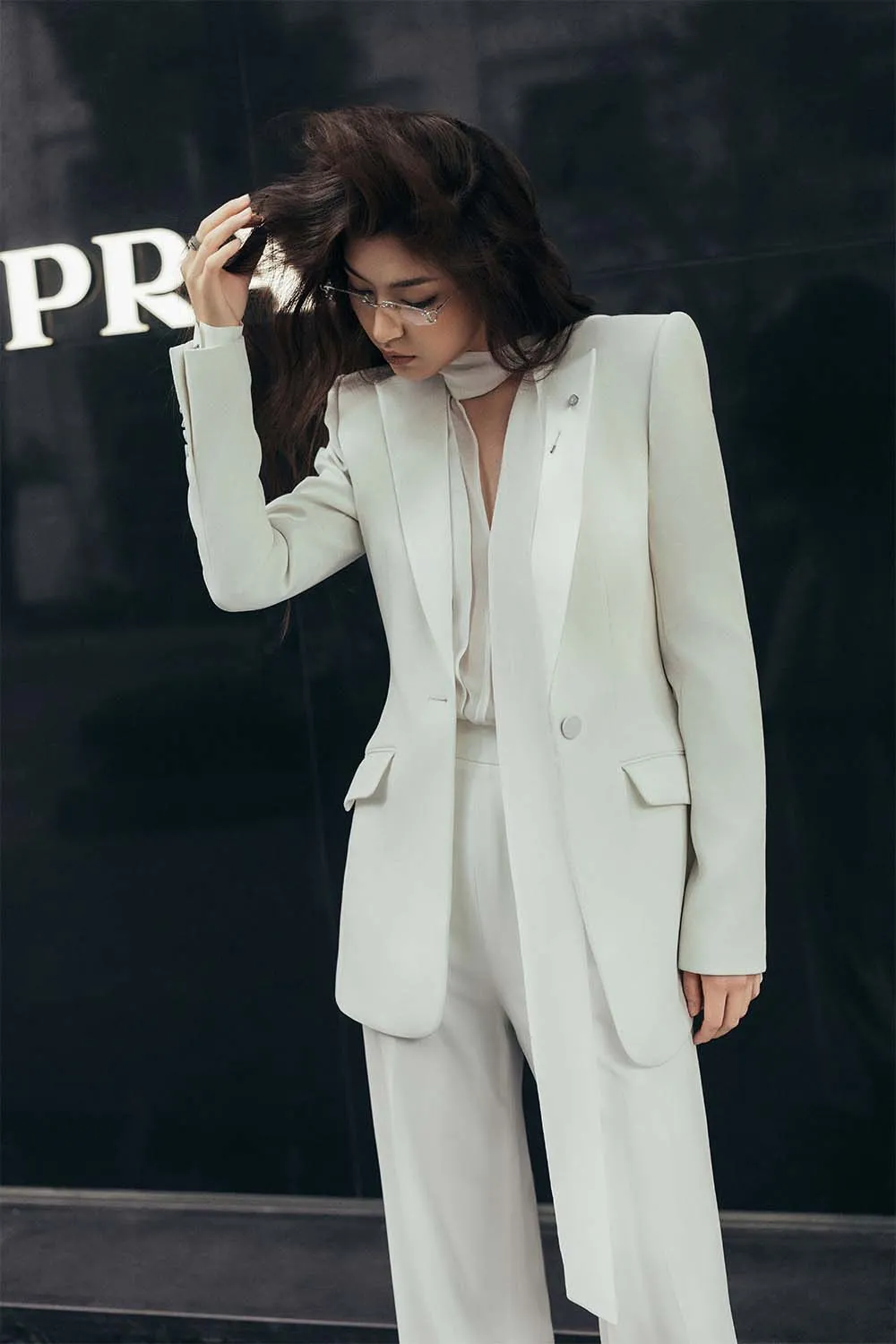 Belgrave Structured Flap Pocket Crepe Blazer