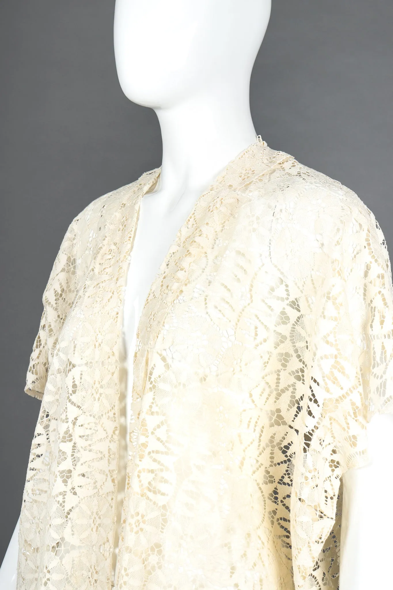Bobbin Lace Kimono Robe
