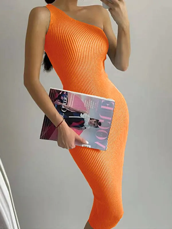 Curve-Hugging One Shoulder Bodycon Midi Dress in High Stretch