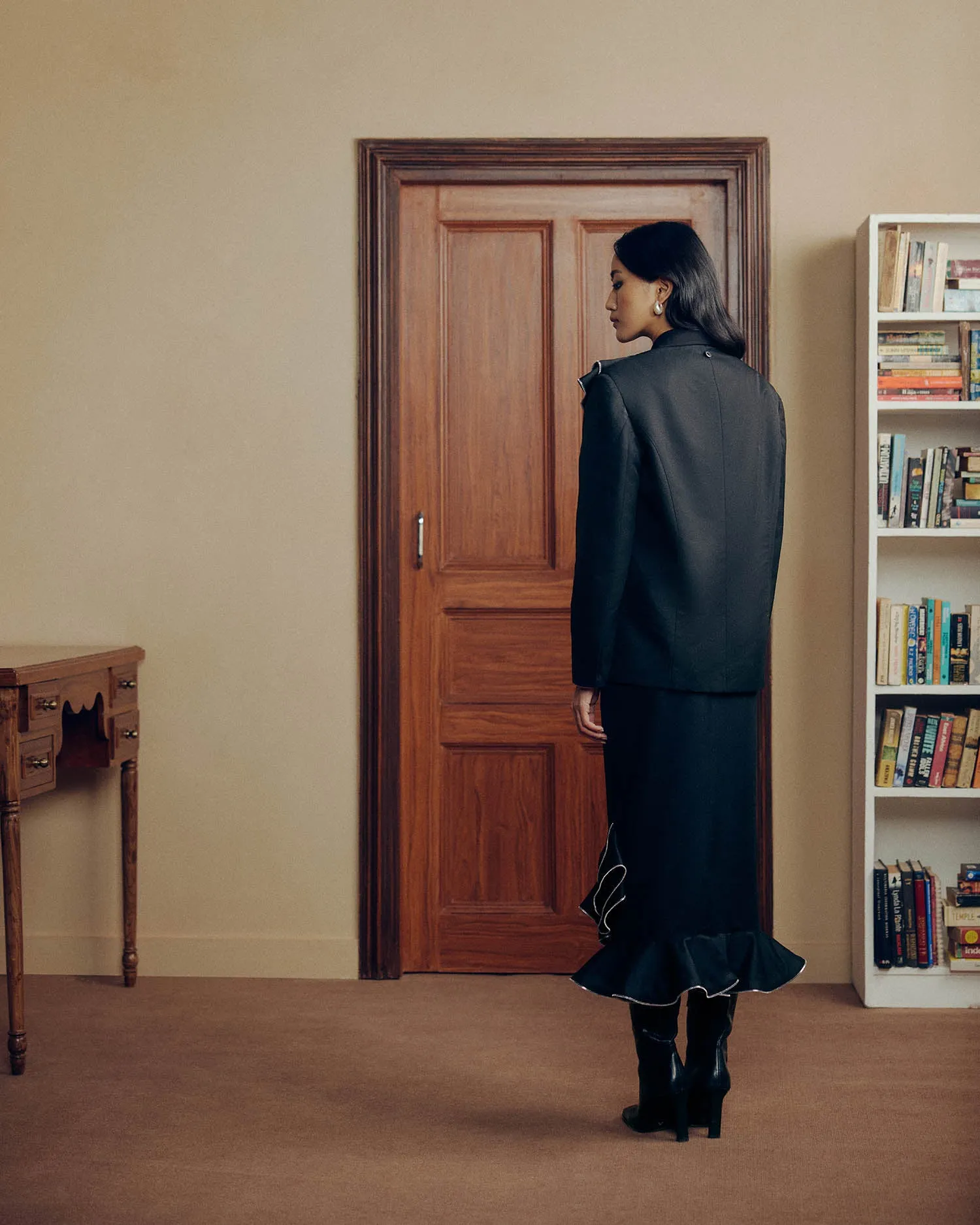 DIANA PENTY IN OUR ZIPPER FRILL BLAZER SET