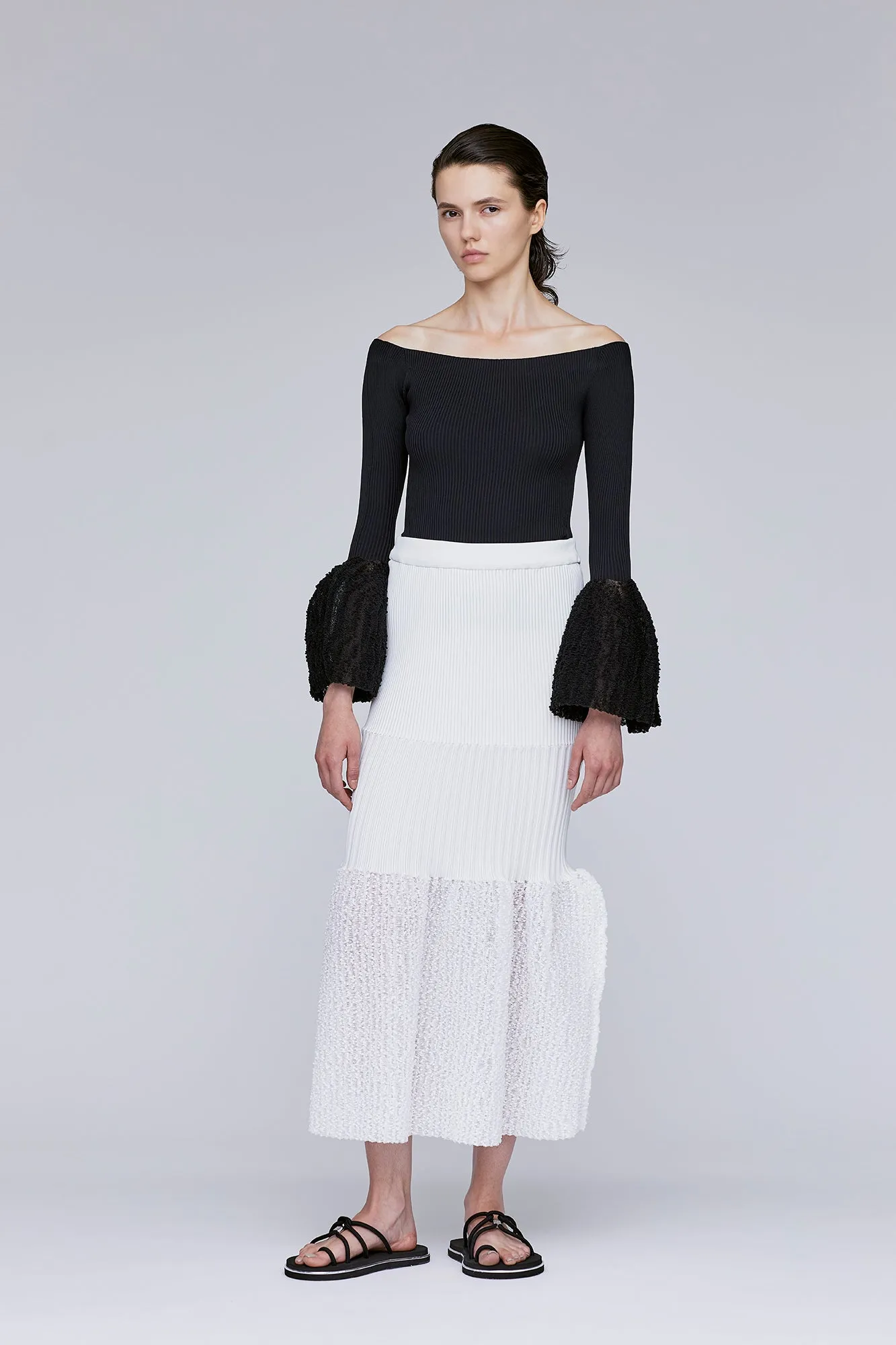 FLUTED ORNAMENT MERMAID SKIRT