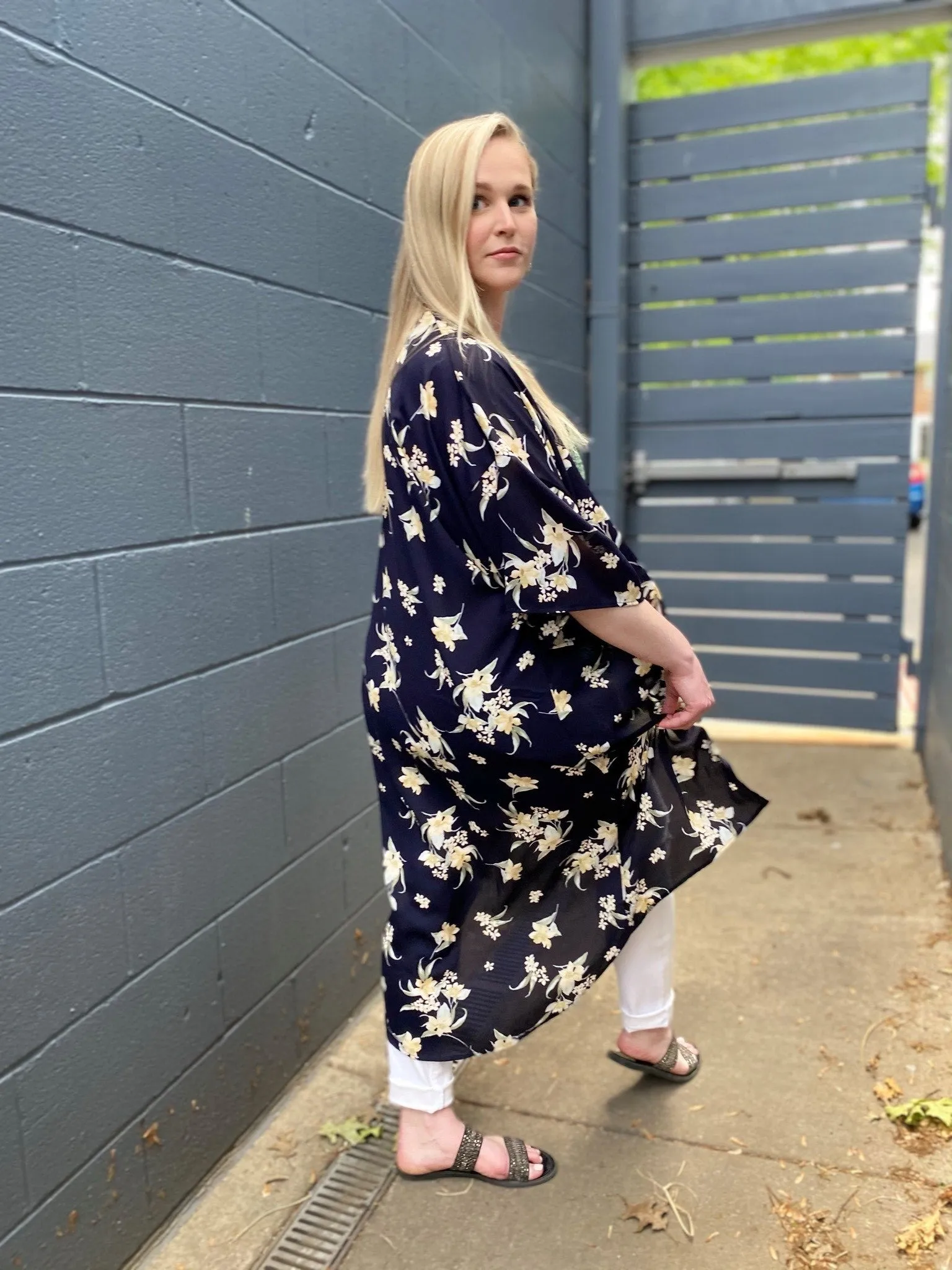 Focus On The Good Kimono