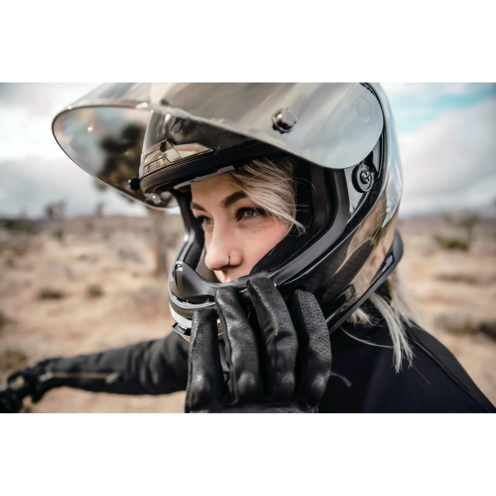 ICON Airframe Pro™ Carbon Helmet - Gold