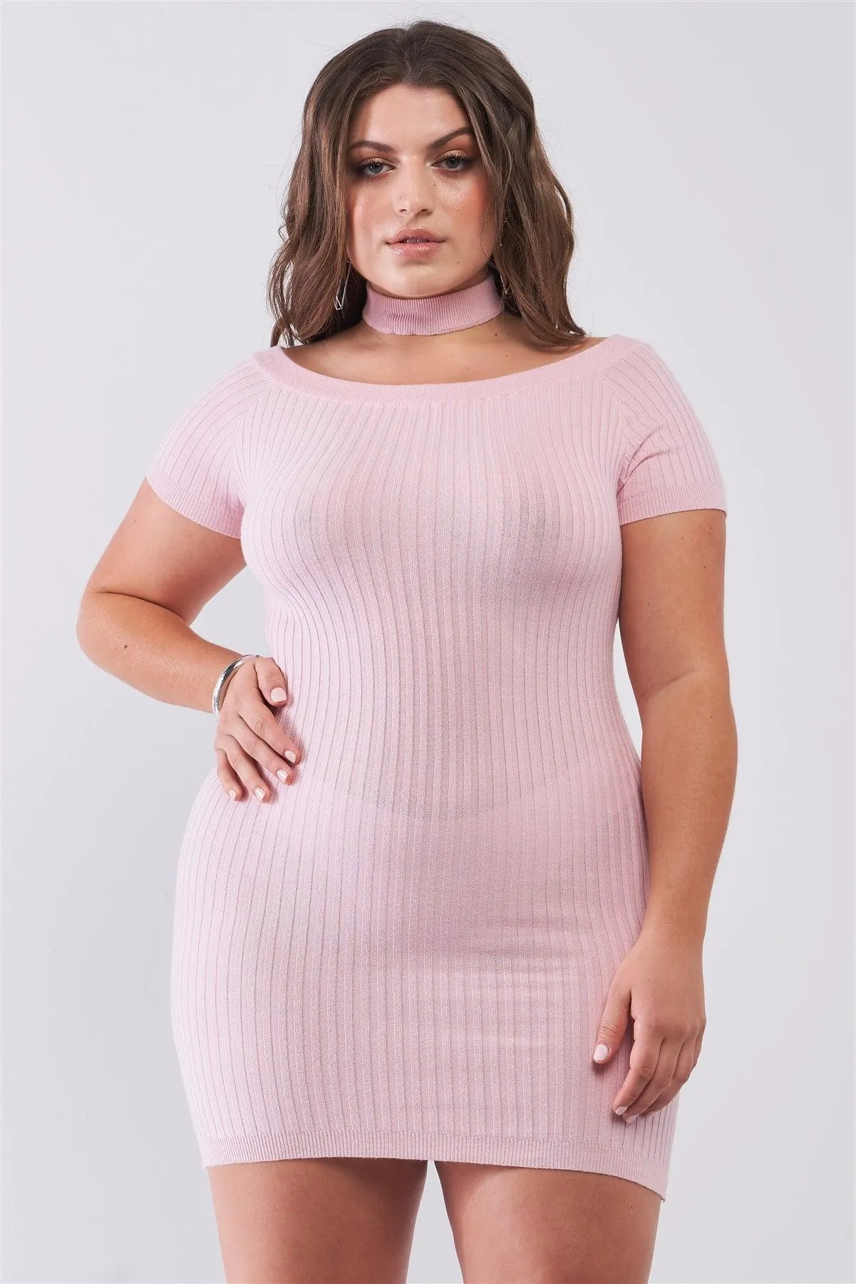 Junior Plus Size RosÈ Short Sleeve Ribbed Knit Halter Neck Zip-Up Back Mini Dress /2-2-2