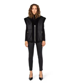 Mila reversable teddy gilet - black