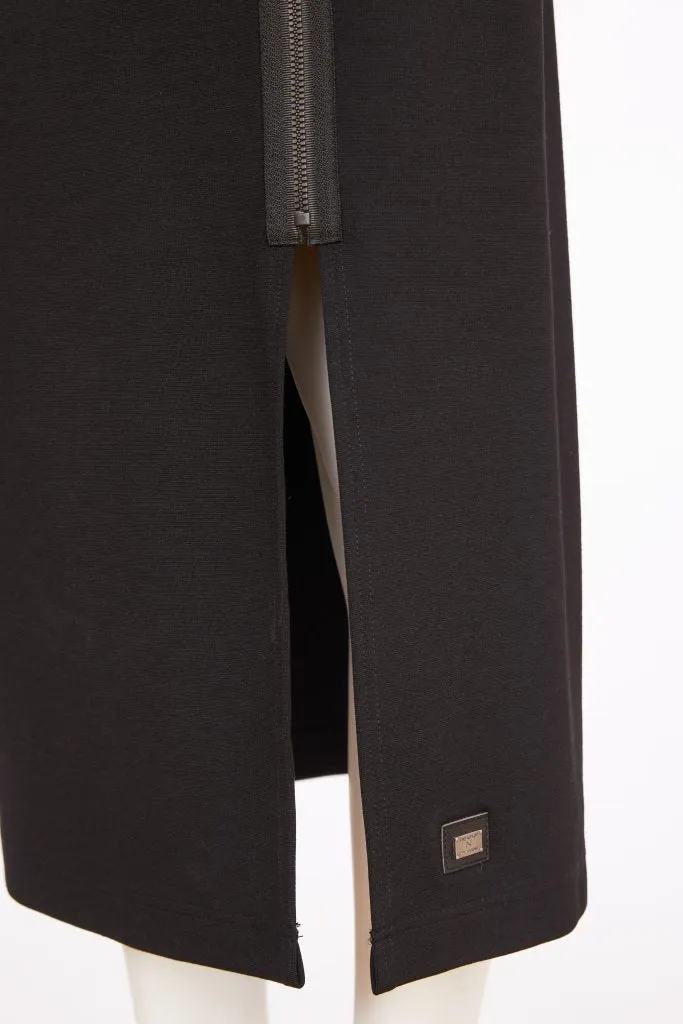 Naya Skirt With Zip at Front