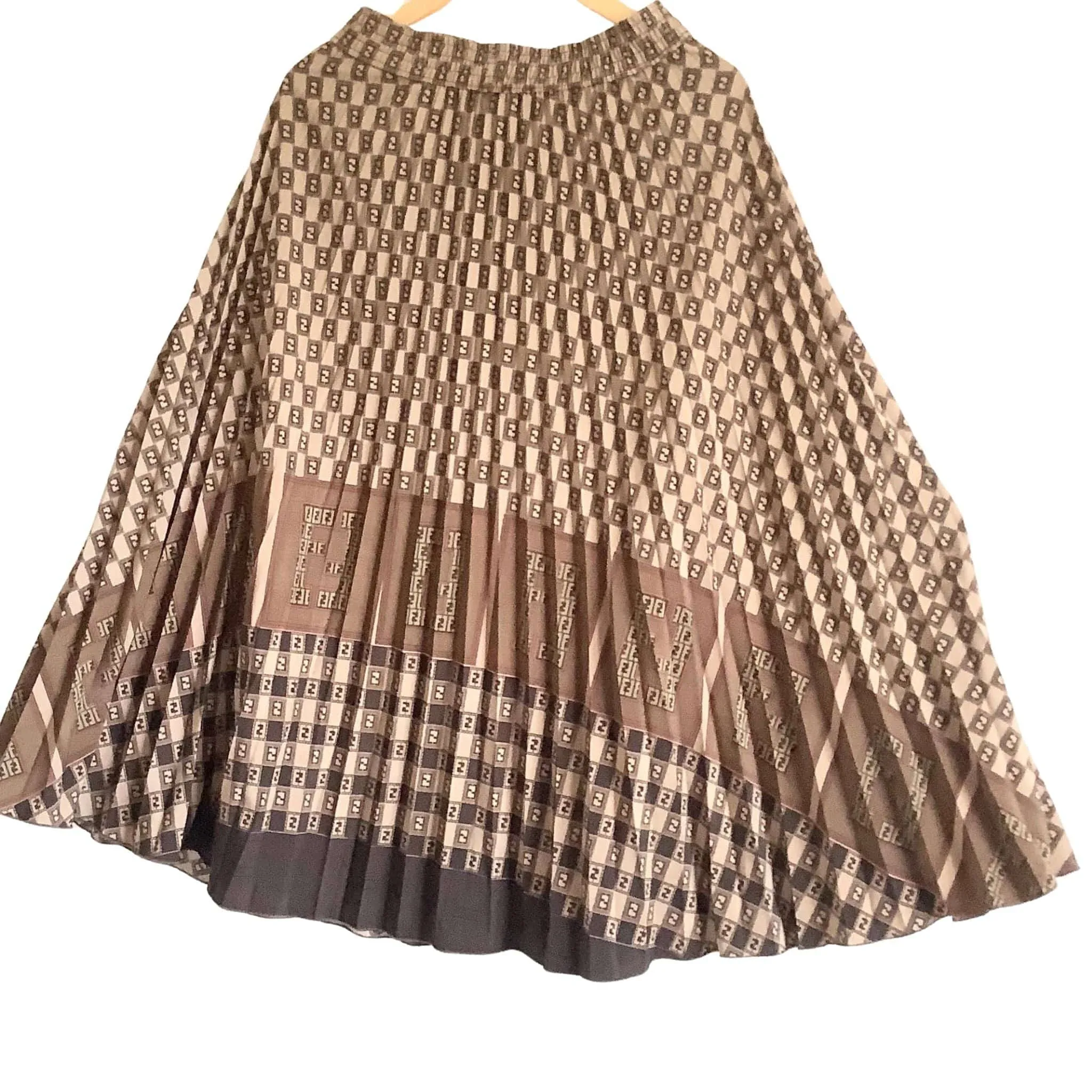 Novelty Pleated Skirt